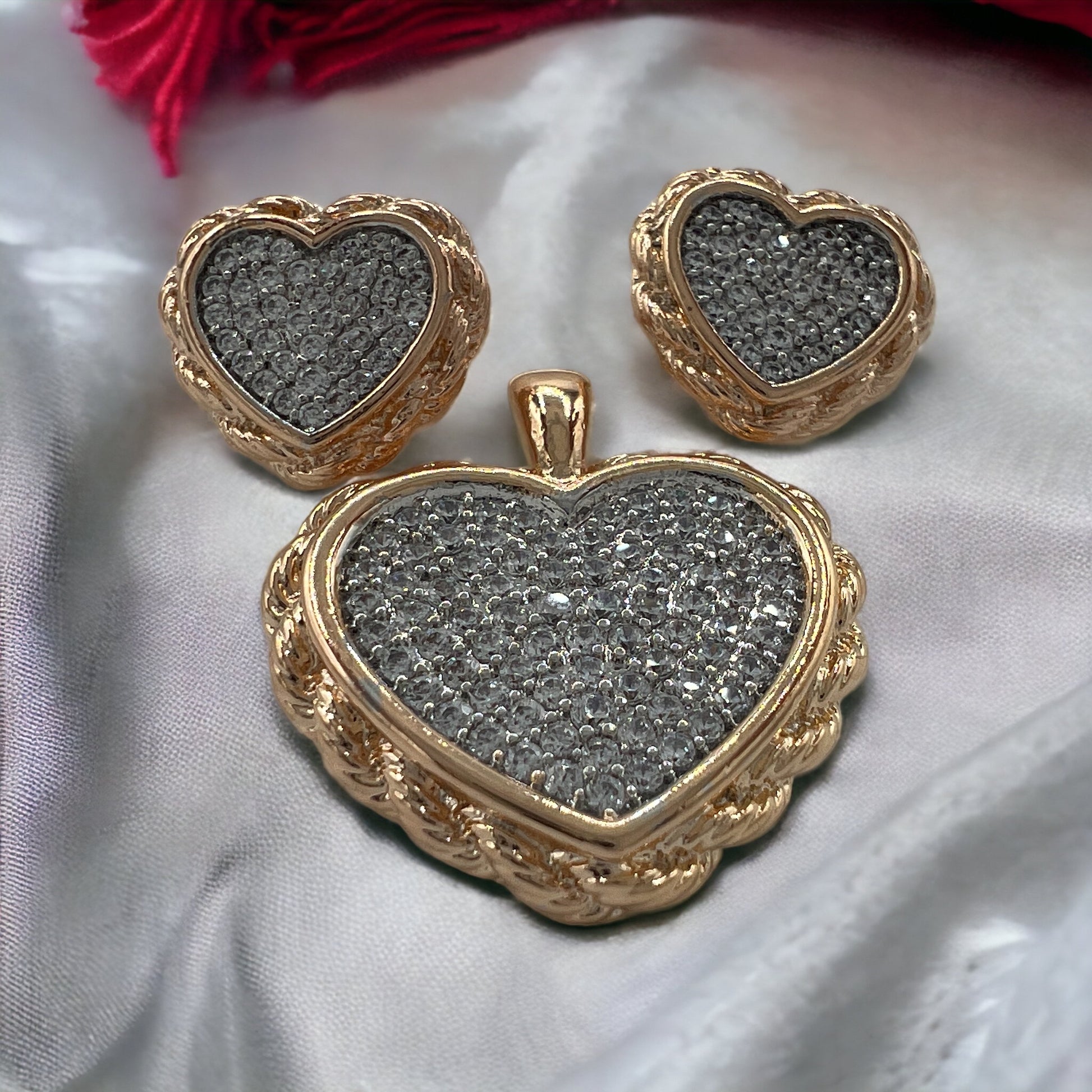 Cute heart shaped studs and necklace diamond look jewelry 
