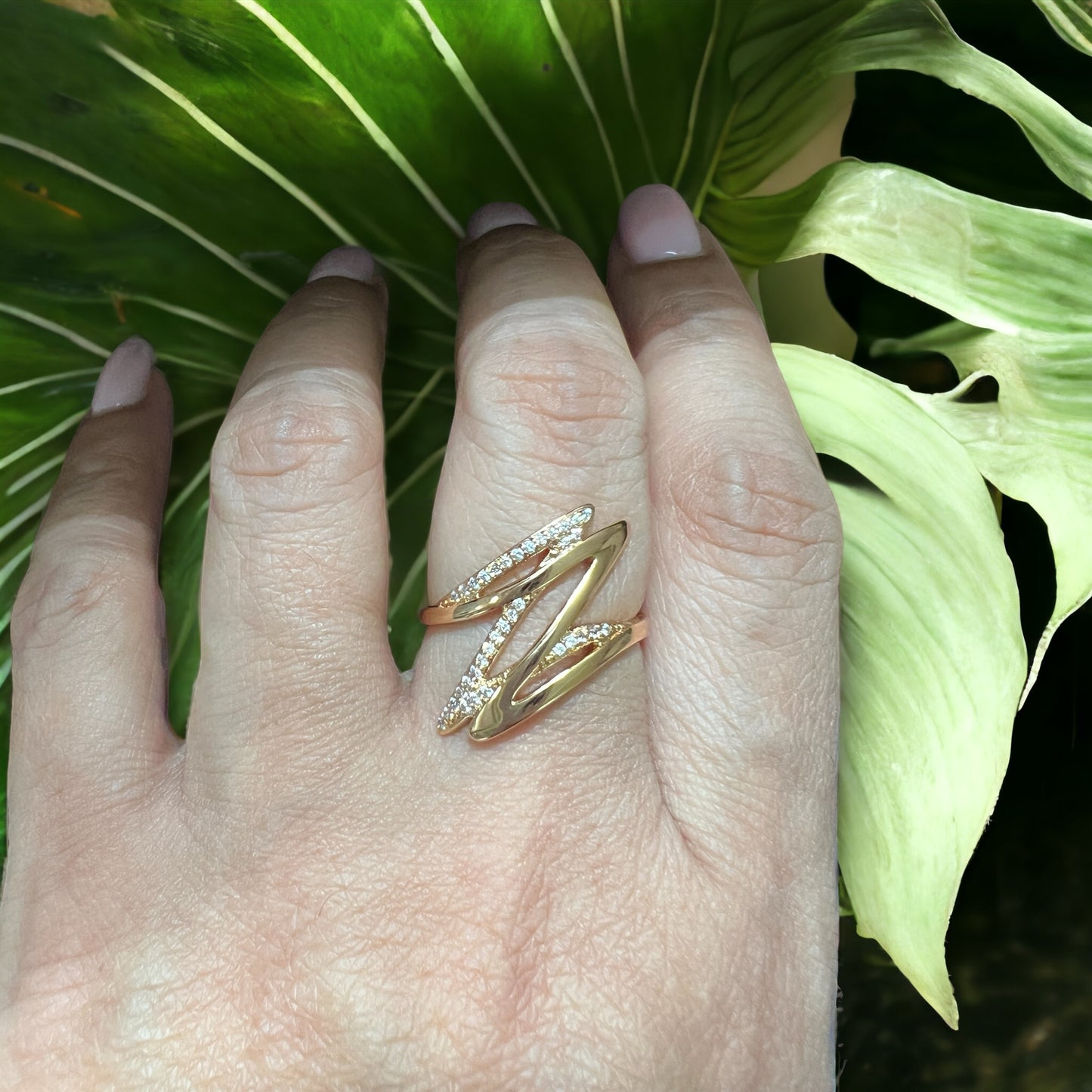 Zigzag 18k Gold Rings With White Stones For Women