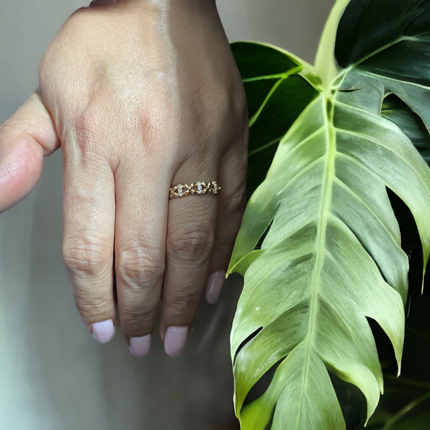 Small Flowers Dainty Bands