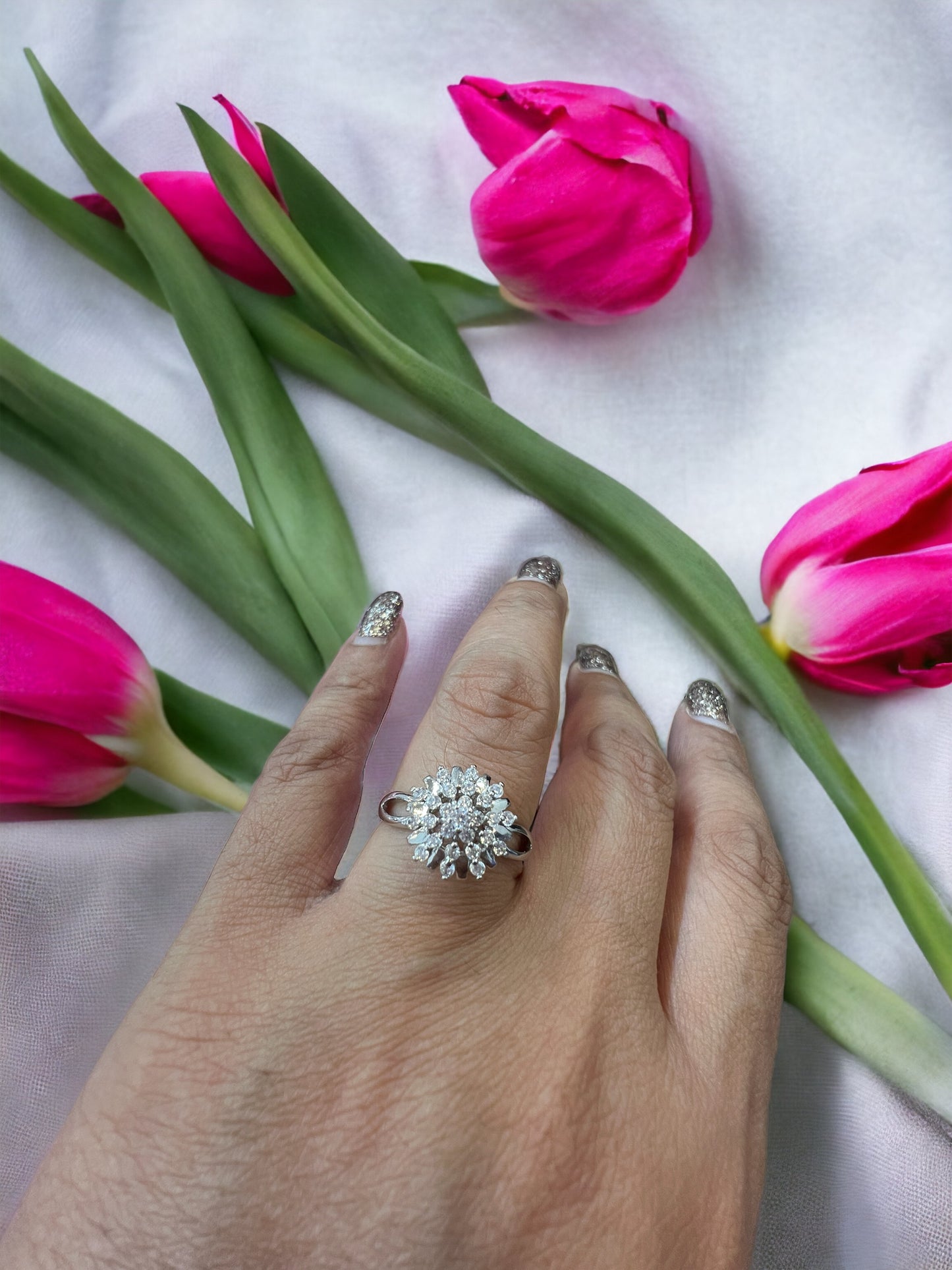 Diamond Look Leaves And Stone Silver Ring