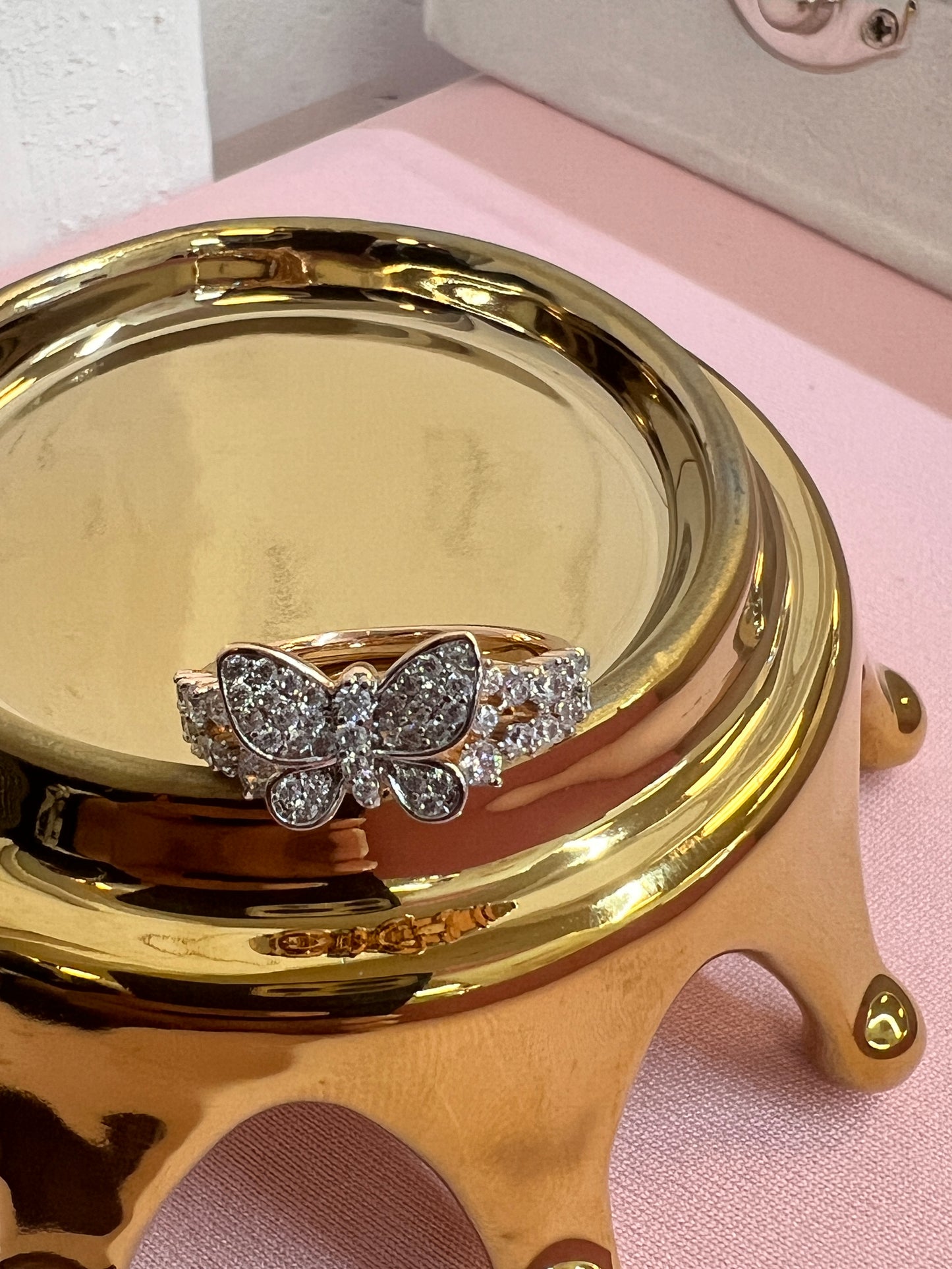 gold plated ring with diamond look ontario based women small business