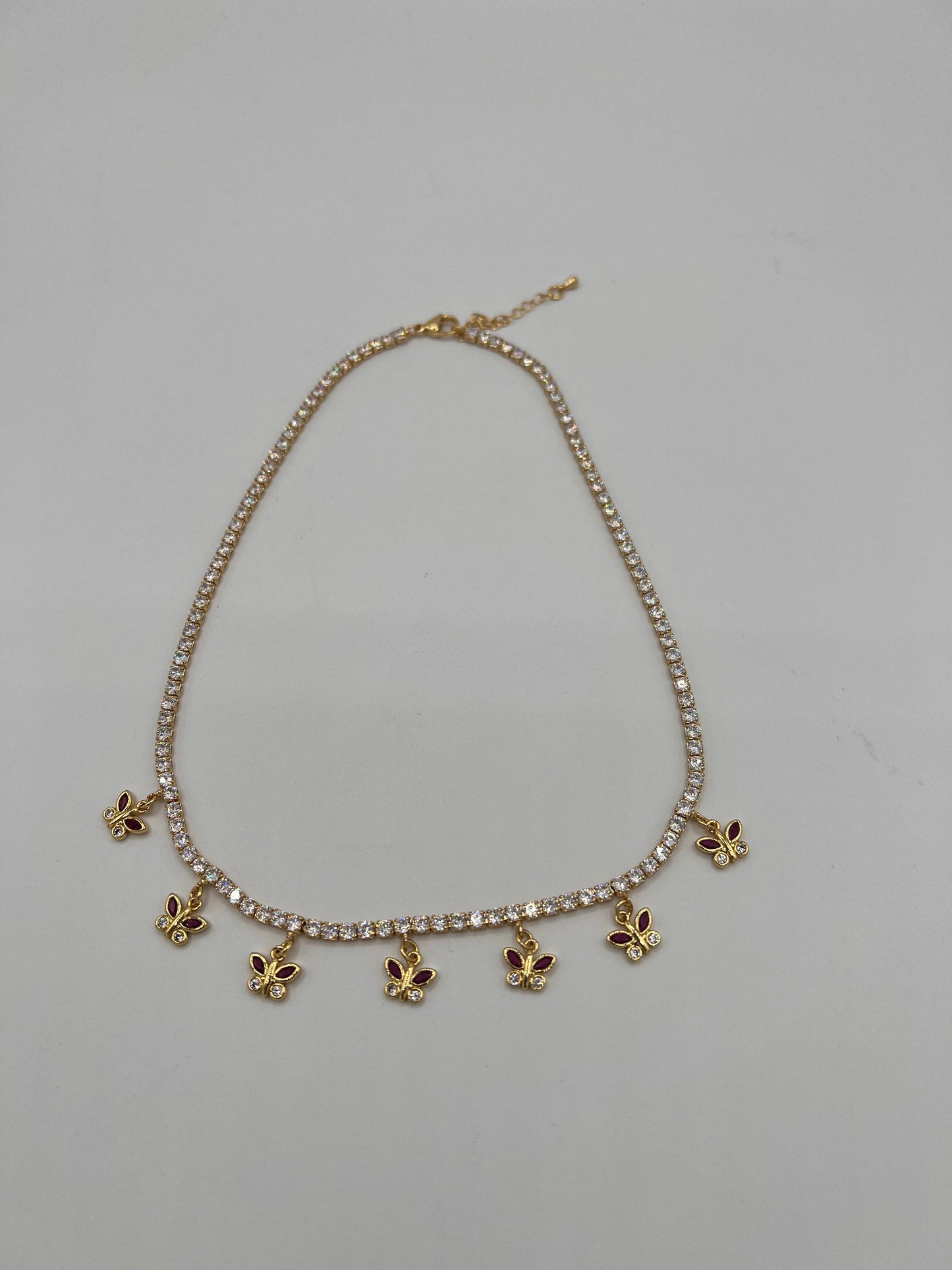 Gold-Plated Butterfly Tennis Necklace for Women – A Delicate Fusion of Elegance and Playfulness