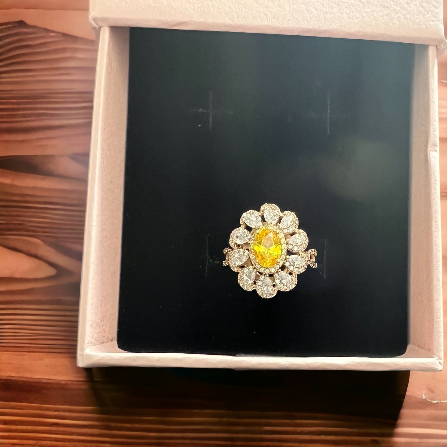 New Zircons Flower Design Gold Rings Available In 6 Colors