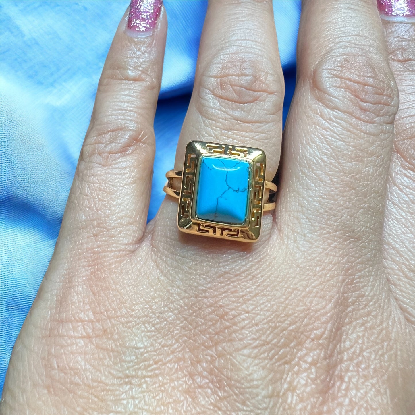 Rectangular Turquoise Gold Ring
