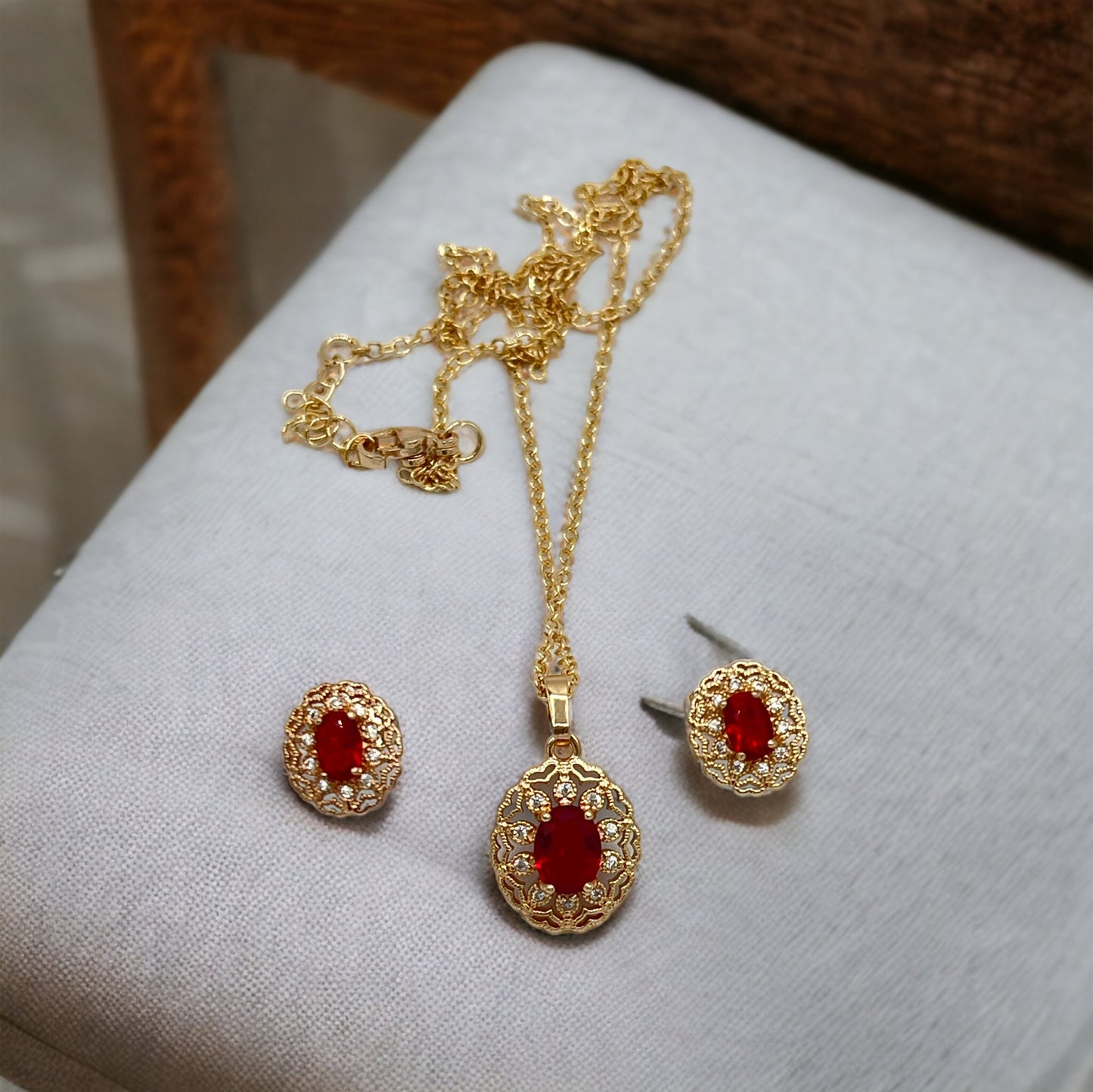 Red White And Gold Tiny Hearts Flower Earrings And Necklace Sets