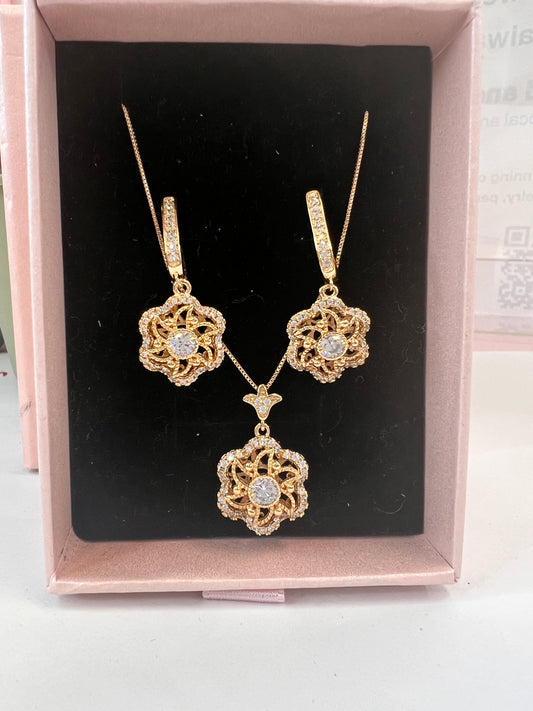 4D Dangling Flower On U Hoop, Earrings And Necklace Set