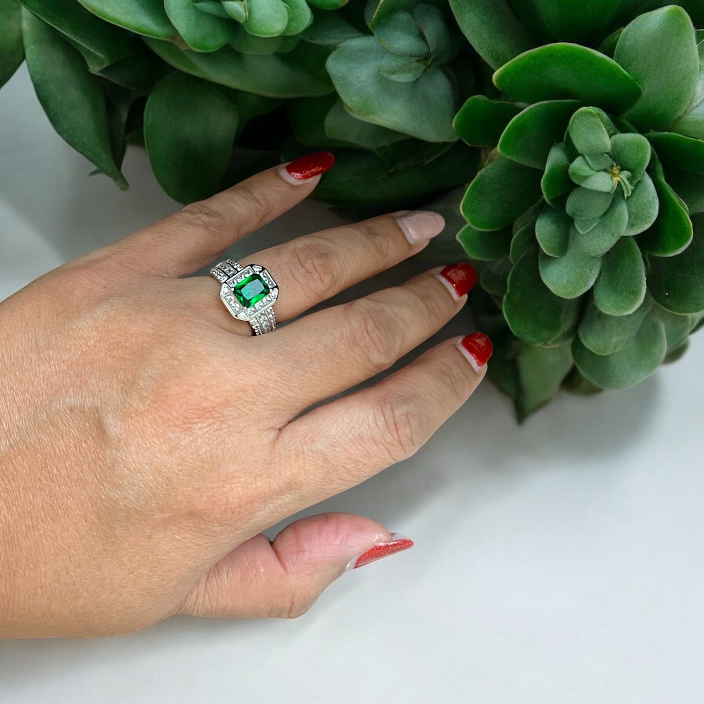 Emerald Silver Ring