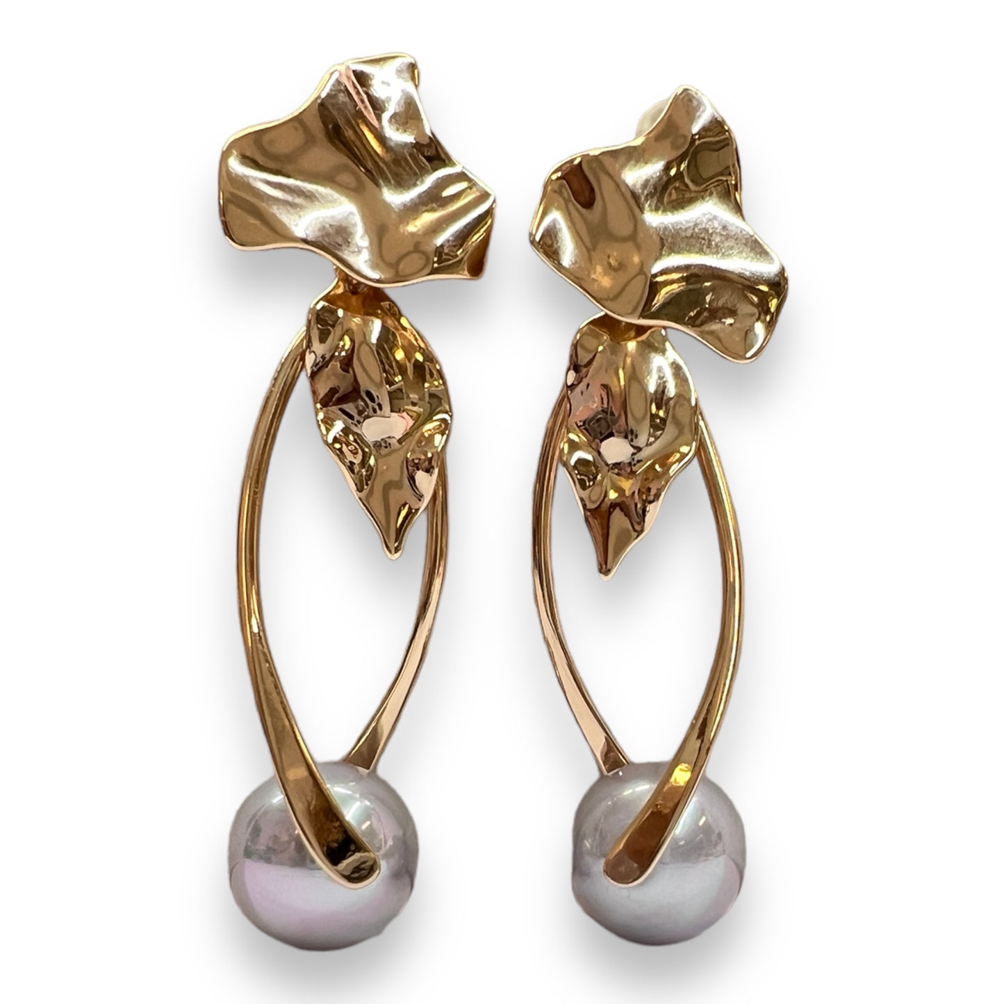 Grey pearl And Leafy Gold Earrings