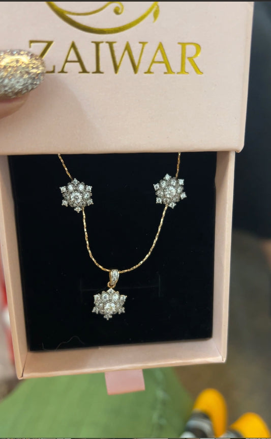 where to buy cute earrings canada
Star shaped studs earrings and star necklace set 