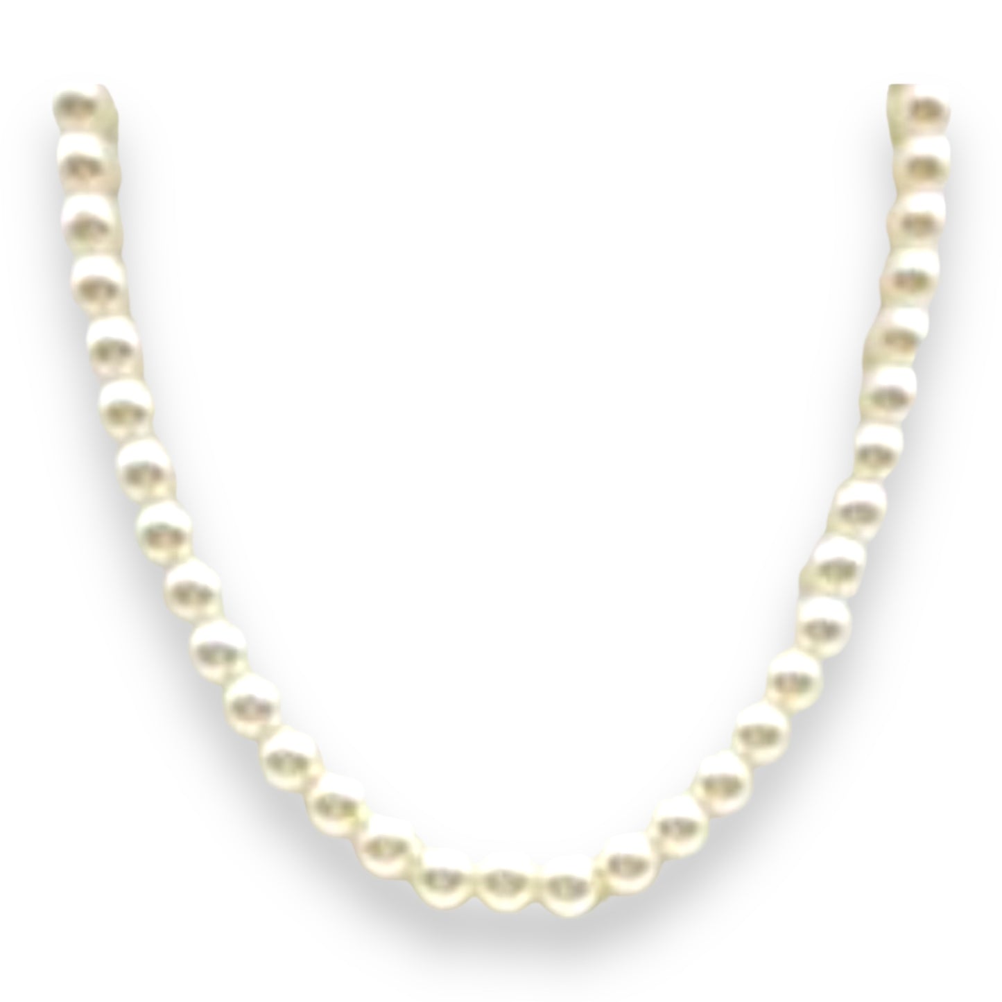 Classic Pearls Necklace