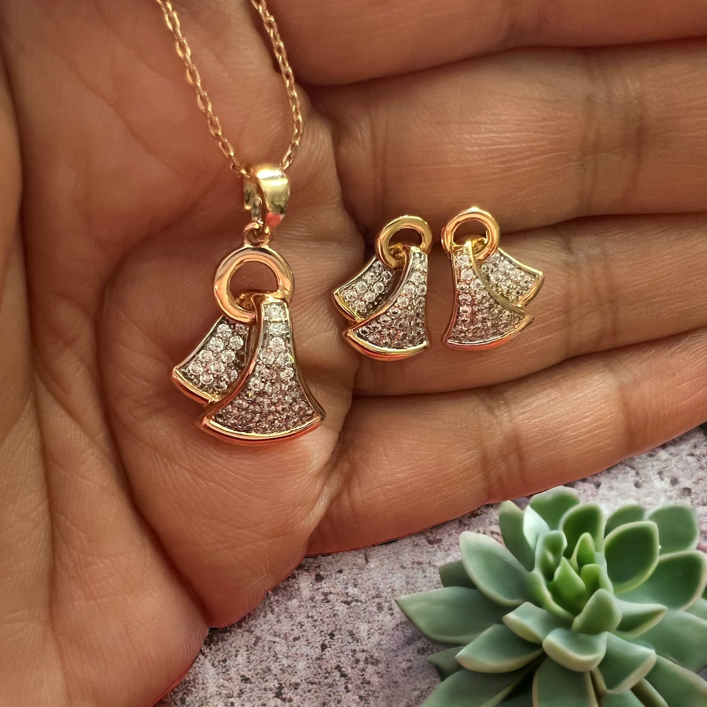 Double Double Diamonds Like Gold Plated Earrings And Necklace Set