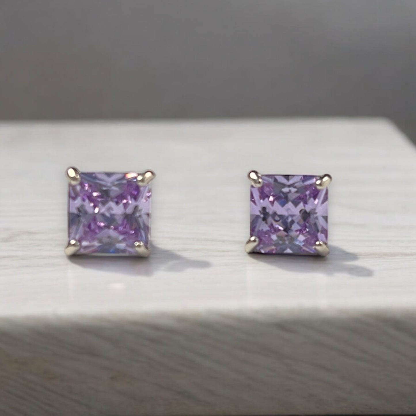 Square Diamond White Gold Earrings Two Colours Purple And White #00108