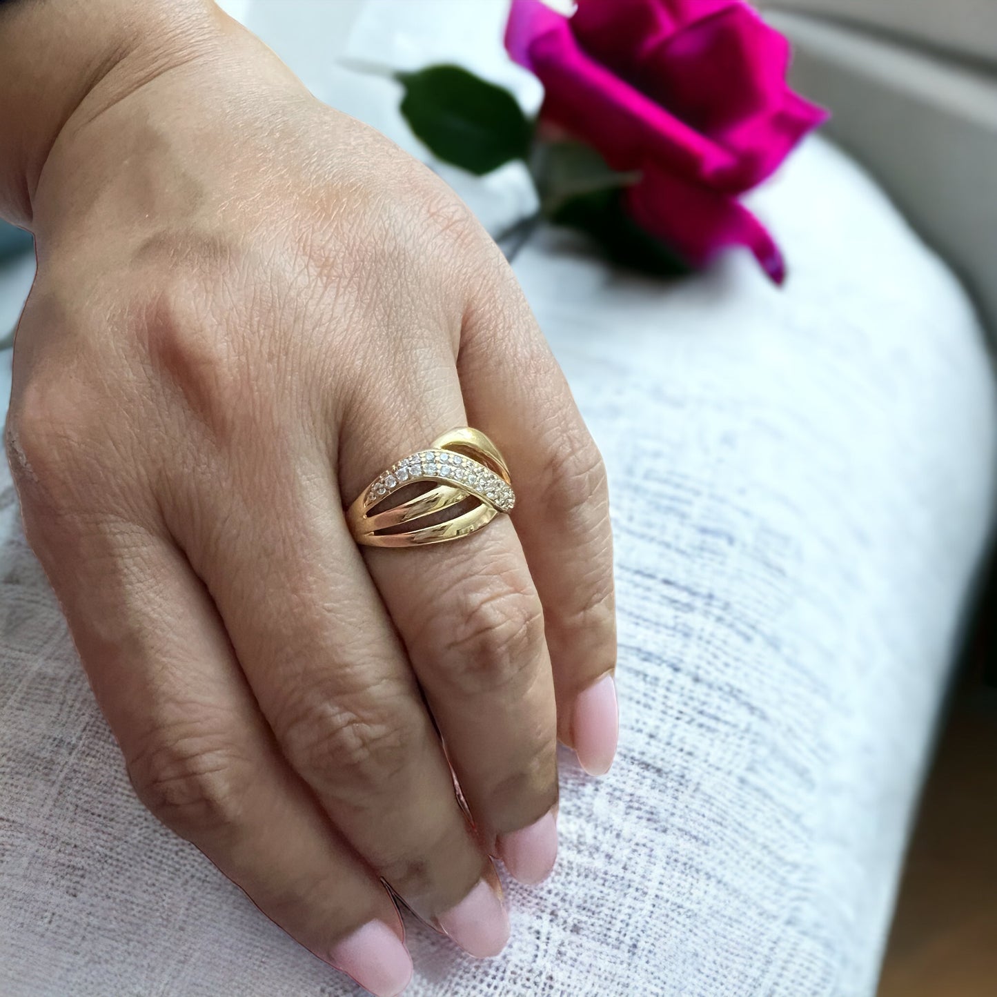 Trendy Gold Band Ring