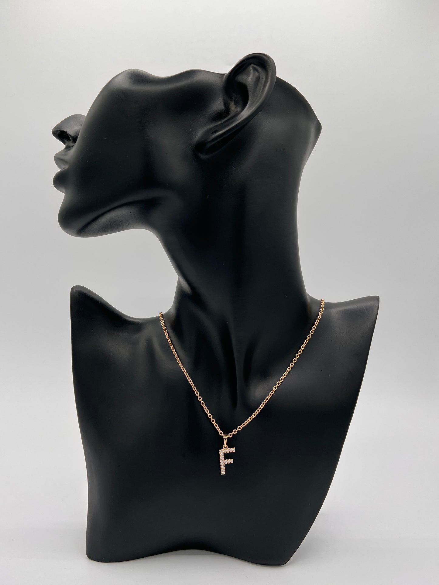 18K Gold-Plated Necklace, Initial Pendant, Brass Material, Nickel-Free, Hypoallergenic, Suitable for Sensitive Skin, Personalized Elegance, Custom Jewelry.40cm linked gold plated chain with Capital letter T  the letter F is embellished with 3 A cubic zircons
