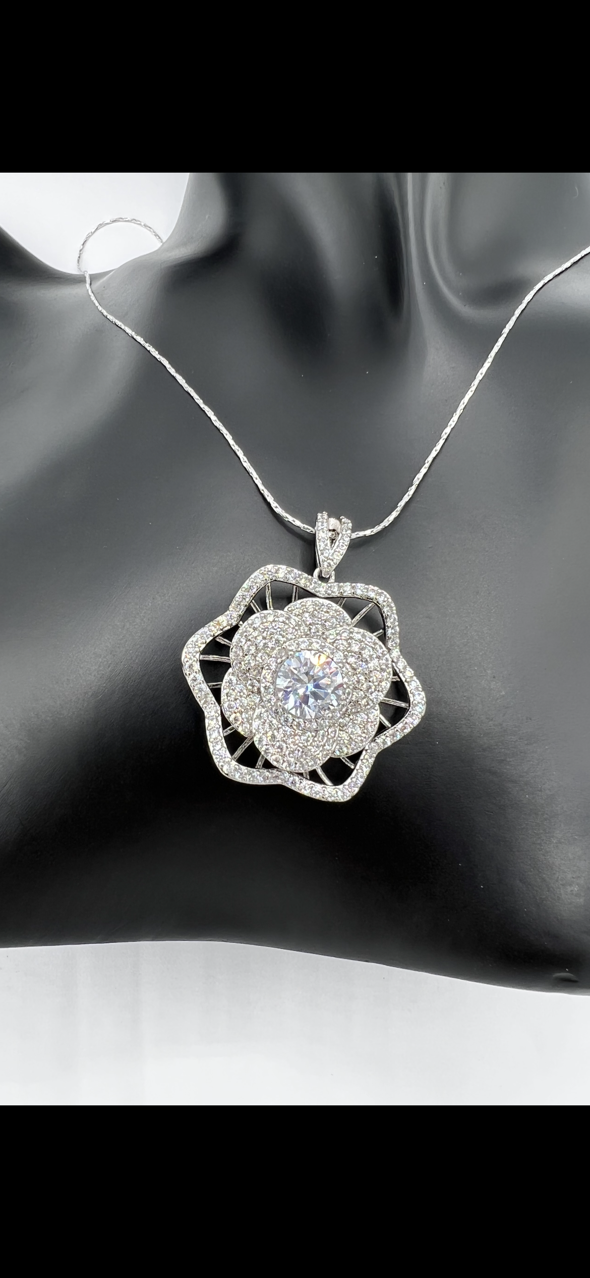 3D Rhodium Plated Flower Necklace