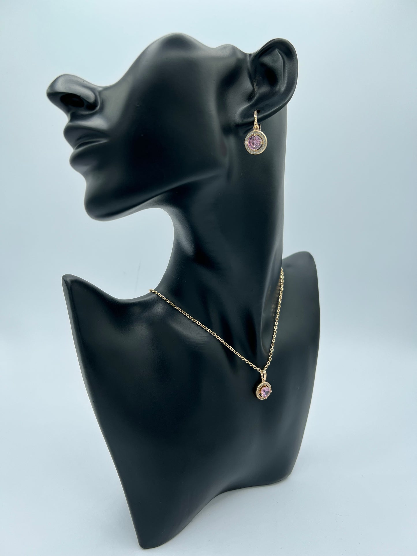 Circle design earrings and necklace sets white cubic zircons golden circle with pink red round stone in the middle