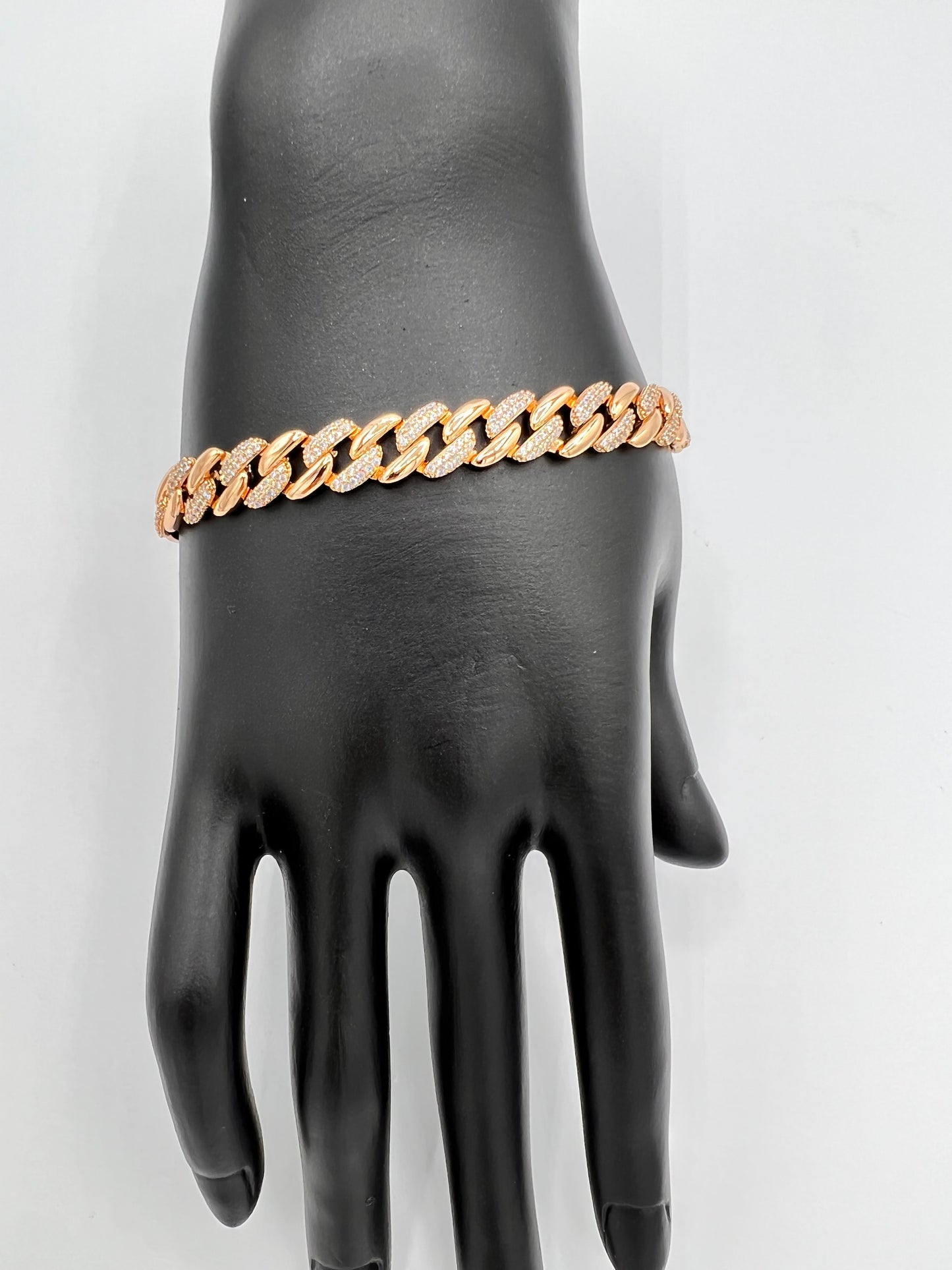 delicate classy cuban chain bracelet for professional working women