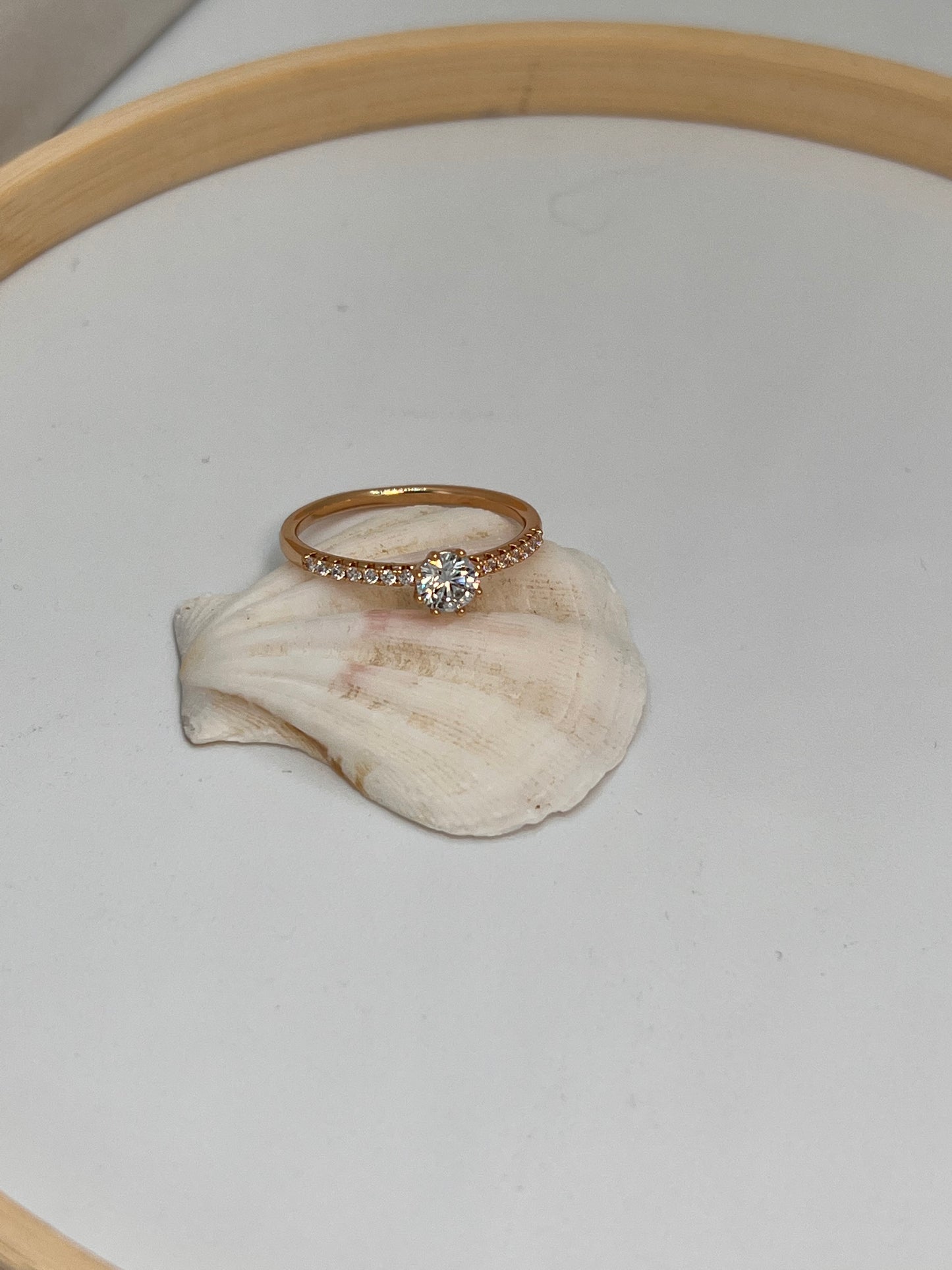 dainty gold plated ring in size 9 Canadian Business