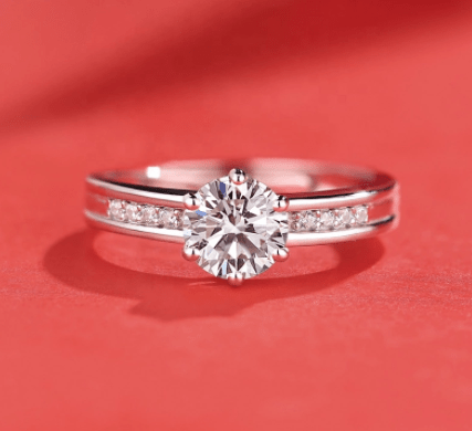 1 ct  Moissanite diamond engagement ring for Women 1 ct Diamond is set in real sterling silver which is rhodium plated for extra shine and resistance to wear and tear which make it ideal for daily use  reasonable price in Canada to grab