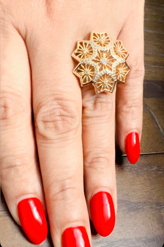 Anastasia: Elegant 18k Gold-Plated Ring – Timeless Beauty for Every Occasion